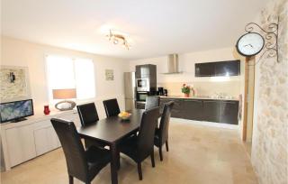 Stunning Home In Malataverne With Wifi - 4