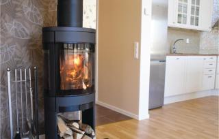 Awesome Home In Lerberget With Sauna - Lerberget - 4