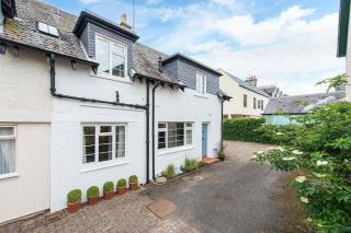 Willow Cottage, North Street - 8