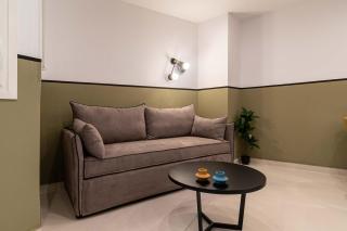 Mar25 by Smart Cozy Suites - In the heart of Athens - 9 minutes from metro - Available 24hr - 7