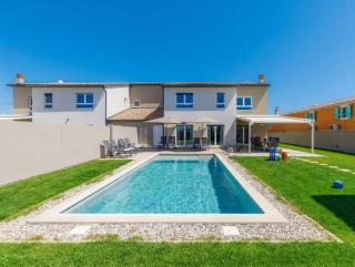 Villa Edi-heated pool & e-bike - Šišan - 5