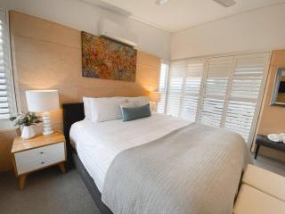 Cinque Stelle · spacious villa private bushland - Yallingup Siding - 2