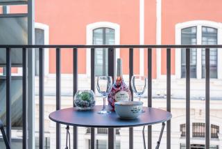 Central & Elegant Room near the station - Bari - 7