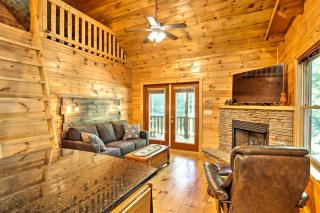 Charming Murphy Cabin with Porch - Near Hiking! - Murphy - 7