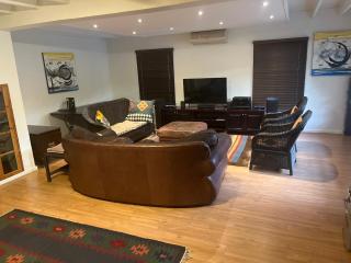 Paradyskloof Suite - 2
