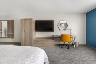 Holiday Inn Express Peru-Lasalle Area by IHG - Peru - 6