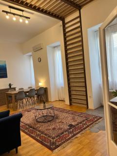 Azure King Residence in the heart of Budapest - Budapest - 7