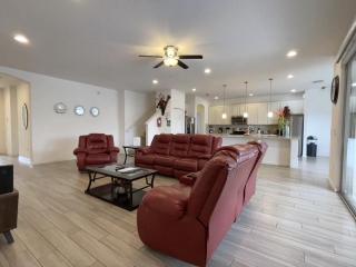 Luxury 13 Bedroom Disney Villa Pool SPA Game Room WI-FI villa - 2