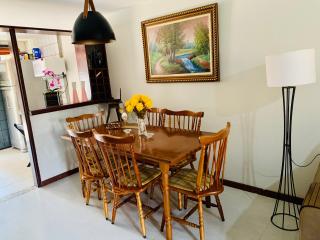 Casa com piscina em frente à praia - 6