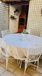 Casa com piscina em frente à praia - 2