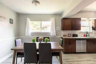 4 Bed 3 Bath House, Spacious, Smart TVs in all rooms, Whole house to yourself - 1