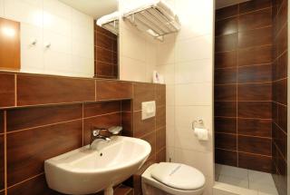 Hotel 1000 Ruza - Belgrade - 4