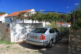 Apartments with a parking space Rukavac, Vis - 8848 - 1