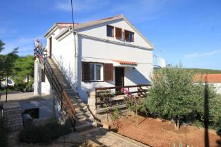 Apartments with a parking space Rukavac, Vis - 8849 - 8