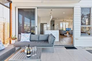 Serenity Lake House - 7