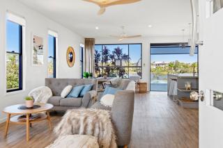 Serenity Lake House - 6
