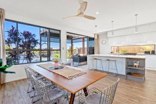 Serenity Lake House - 5