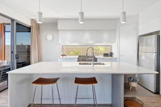 Serenity Lake House - 1