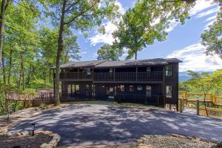 Smoky Vista Lodge, Amazing Mtn Views, Hot Tub, 1089 FREE tickets each paid day, Dollywood and More! - Sevierville - 9