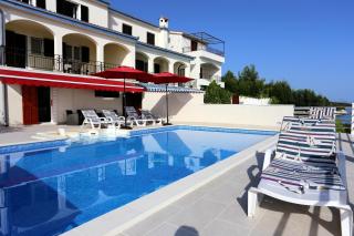Seaside family friendly house with a swimming pool Seget Vranjica, Trogir - 10336 - 2