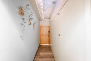 Purple Flower House - 4