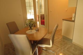 Apartments with WiFi Split - 11170 - 1