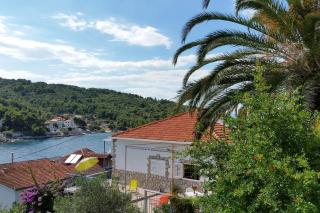 Apartments by the sea Stomorska, Solta - 11198 - 0