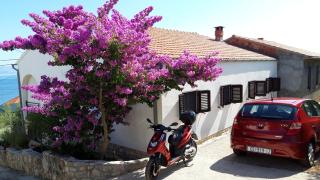 Apartments by the sea Stomorska, Solta - 11298 - Stomorska - 1