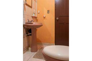 Marta's Guesthouses, apartamentos con entrada autonoma - Puerto Limón - 4