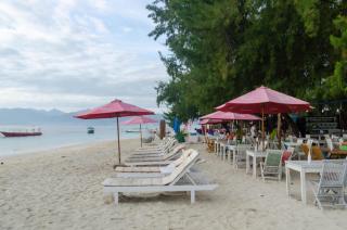 Warna Beach Hotel - Gili Trawangan - 3
