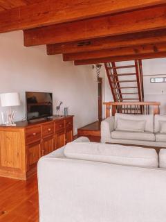 Dreamland Beach House & Studios at Supertubes - 1