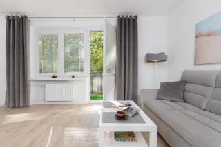 Gdańska Two-bedroom Apartment Brzeźno Beach by Noclegi Renters - Danzig - 4