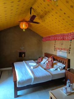 Pal Rajah Desert Camp - Kūri - 6
