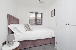 Modern 2 Bed House by City Centre - Nottingham - 2