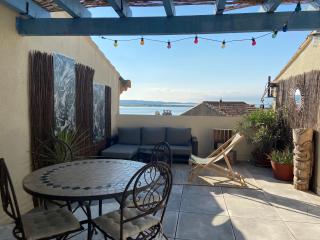 Appartement moderne, vue imprenable - Bages - 0