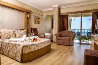 LAUR HOTELS Experience & Elegance - Didim - 9