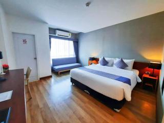 Comet Hotel Surat Thani - Surat Thani - 8