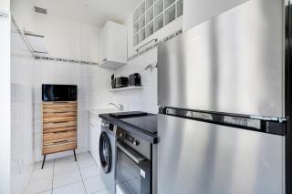 CMG - Batignolles 2F - París - 2