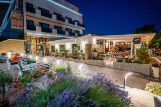 Hotel Prestige - Mamaia - 6