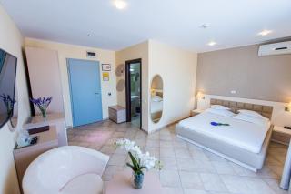 Hotel Prestige - Mamaia - 1