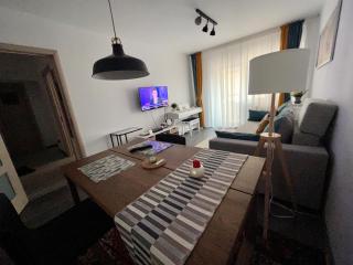 Room in Cozy Central Apartment - 3