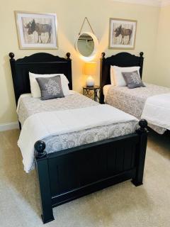 Barren Breeze Bed and Breakfast - Lucas - 7