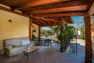 Delux with private pool - 8