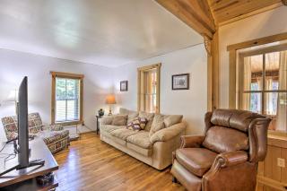 Dog-Friendly Park Falls Cottage with 5 Acres and Lake - Park Falls - 5