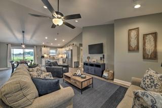 Cozy Murray Retreat Near MSU and Local Eateries - 7