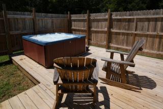 Creekwalk Inn Bed and Breakfast with Cabins - Cosby - 4