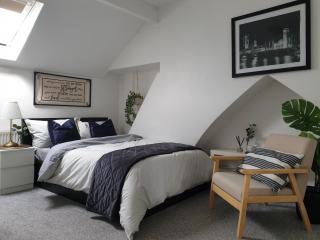 Tropicana House - Barnsley - 2