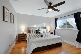 Spacious Updated Home With Office By Pmi - Kendall - 9