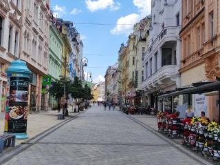 Large and cozy apartment in the center of Karlovy Vary - 1