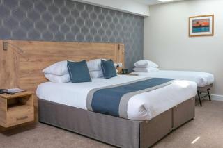 Best Western Northfields Ealing Hotel - 2